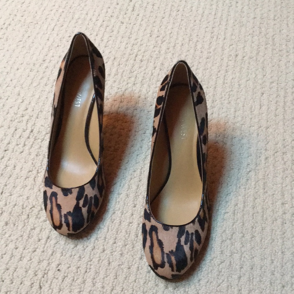 Nine West Leopard Pumps 8